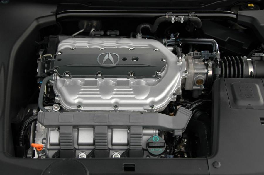 Моторный отсек Acura TSX V6 2010 года  (фото 40 из 87)
